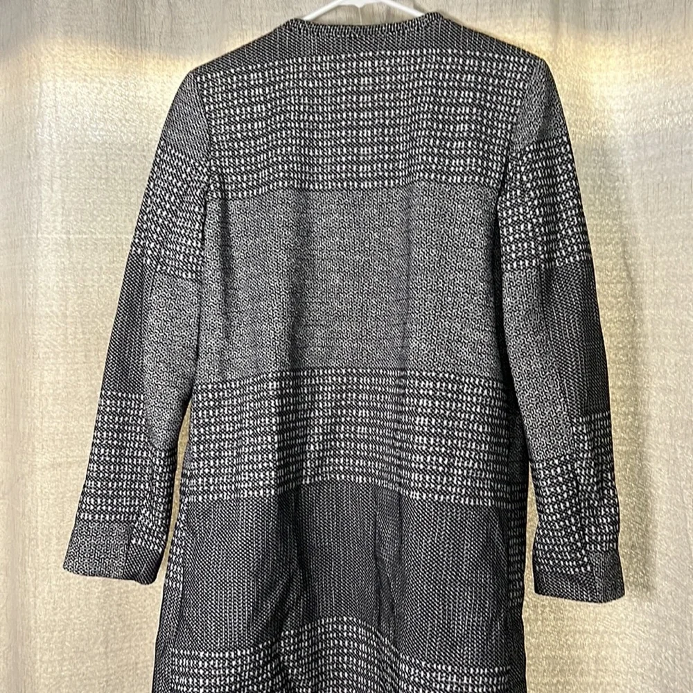 H&M Jacket - Picture 3 of 3